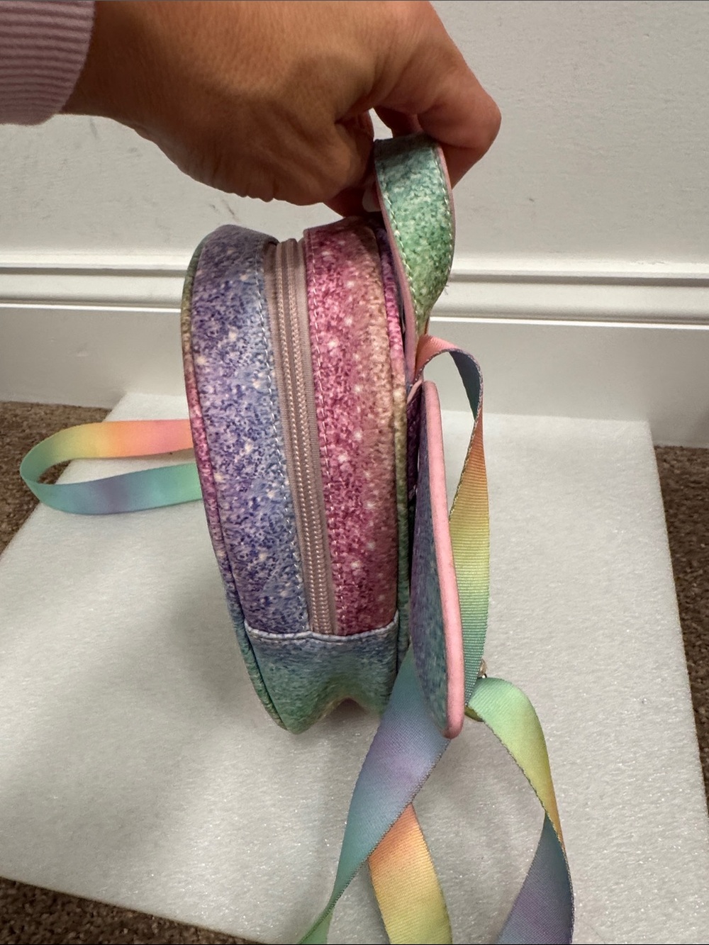 Betsey Johnson luv Betsey multi color winged mini backpack - Picture 4 of 6